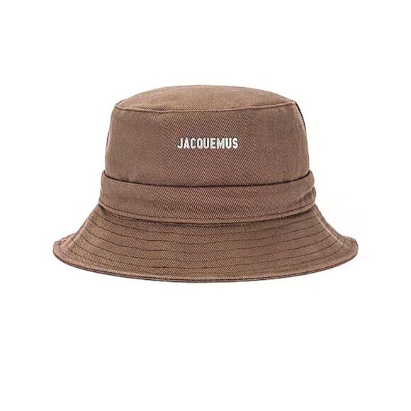 Jacquemus • Le Bob - Picture 1 of 6